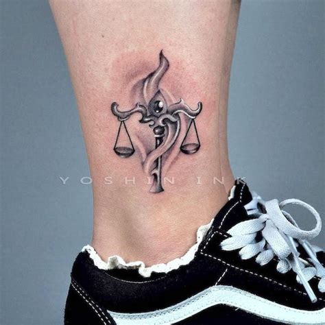 tatuaje del signo libra|Tatuajes de Libra: 32 diseños HD que te explotarán la。